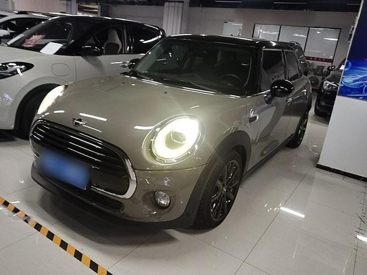 2019 1.5T COOPER 5-Door