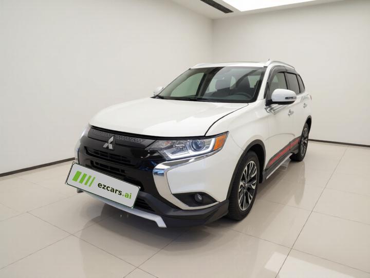 Outlander 2020 2.0L RWD Enjoy 7-Seater