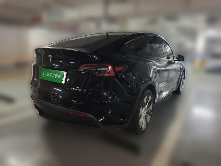 Model Y 2022 Facelift RWD photo 6