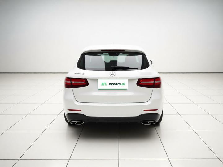 GLC AMG 2017 AMG GLC 43 4MATIC photo 5