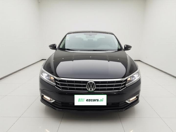 Passat 2017 330TSI DSG photo 2