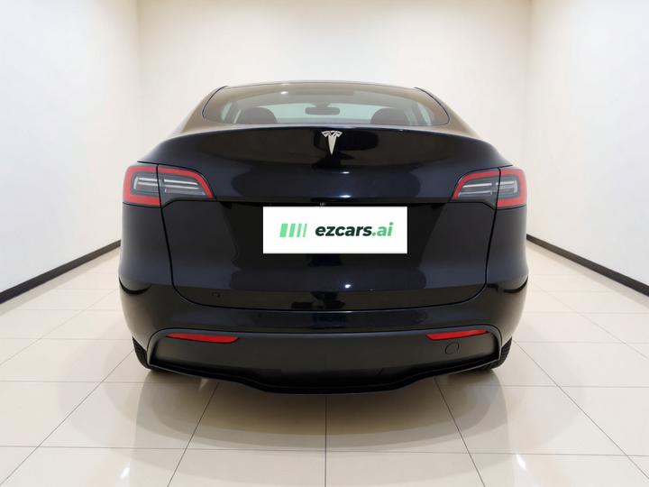 Model Y 2023 RWD photo 5