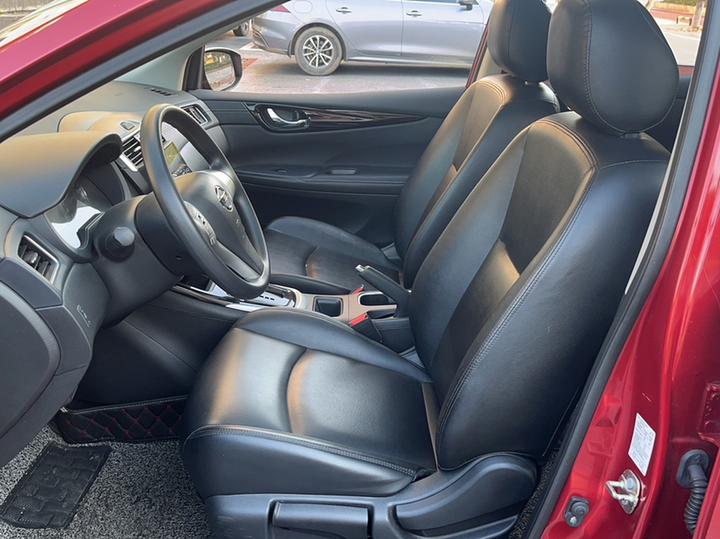 Tiida 2016 1.6L CVT photo 7