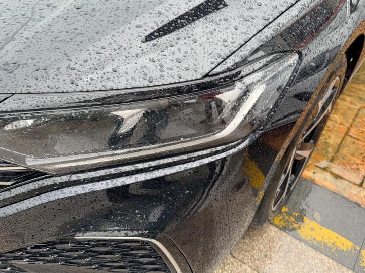 Passat 2023 330TSI Elite photo 4