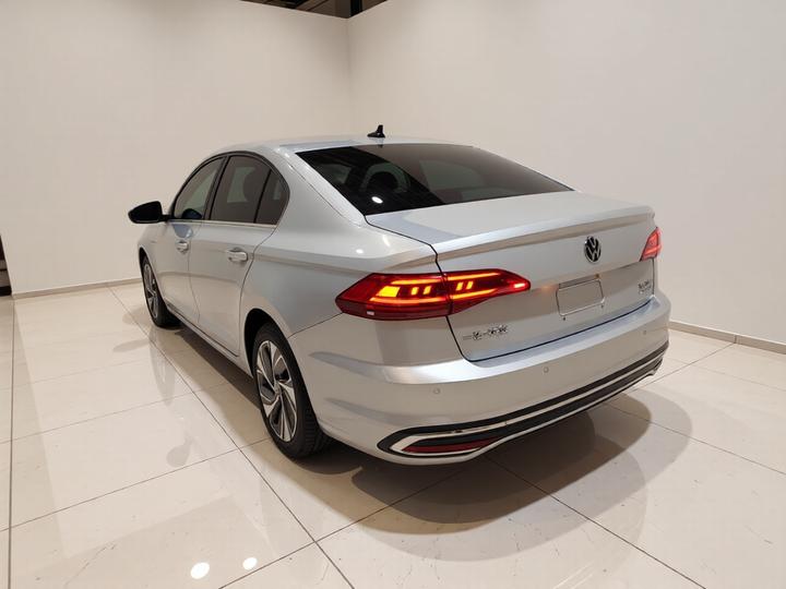 Bora 2023 200TSI DSGPRO photo 4