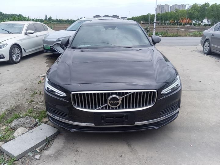 S90 EV 2022 T8 E Hybrid Luxury photo 2