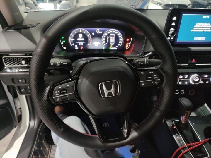 Integra 2023 240TURBO CVT Tech photo 3