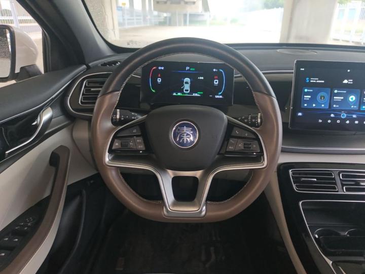 Qin PLUS 2024 Honor EV 510KM Leading photo 6