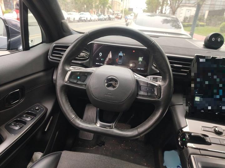 EC6 2020 615KM Performance photo 3