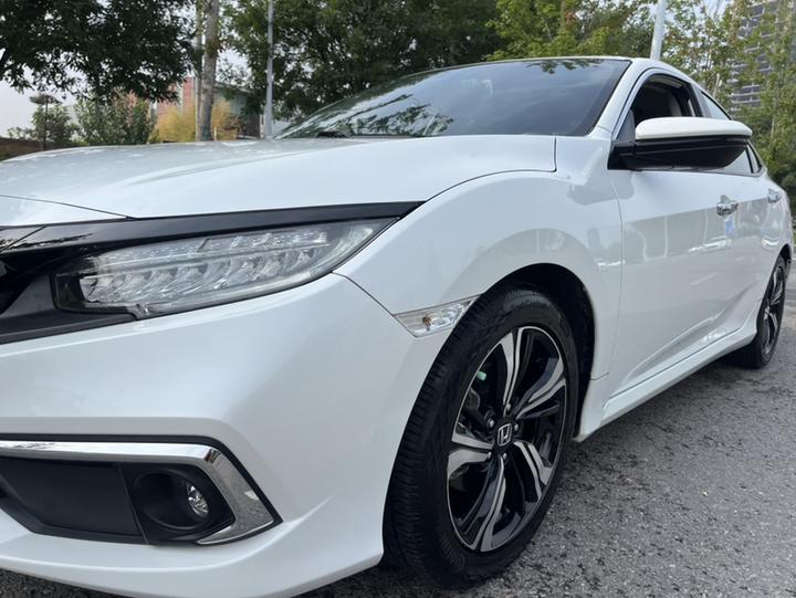 Civic 2019 220TURBO CVT Power China VI photo 2