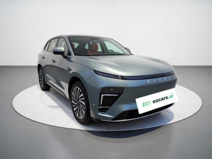 Sterra ET 2025 EREV 265 Pro RWD photo 3