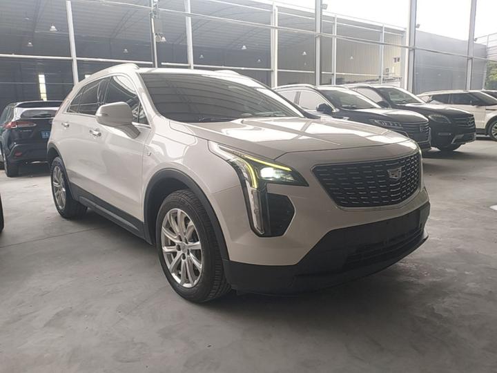 XT4 2021 28T RWD Tech photo 3