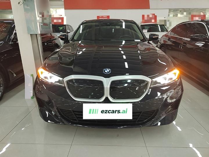i3 2022 eDrive 35 L photo 2