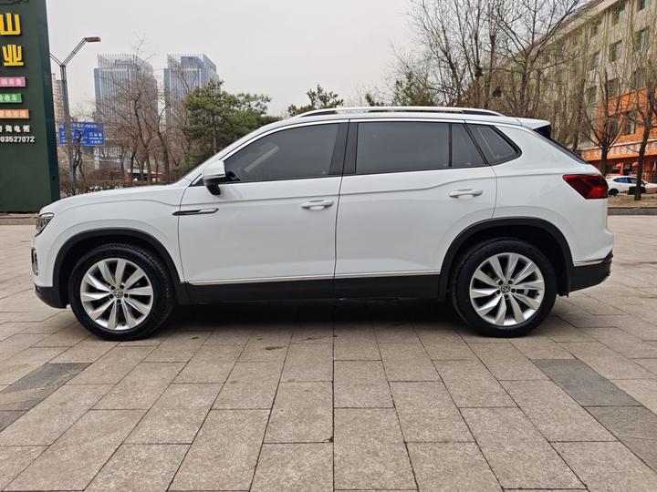 Tayron 2020 330TSI RWD Luxury Connected Pro photo 4