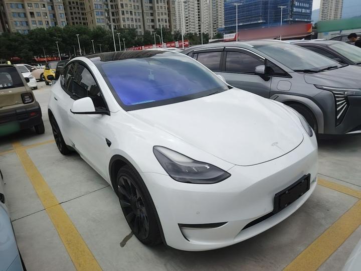 Model Y 2021 Long Range AWD photo 3