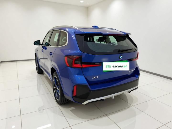 X1 2023 sDrive25Li M Sport Package photo 4
