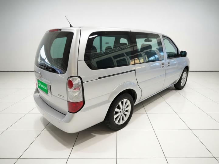 GL8 2014 2.4L Executive photo 4