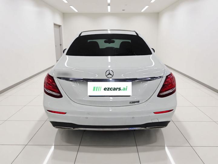 E-Class 2019 E 200 L Sport photo 5