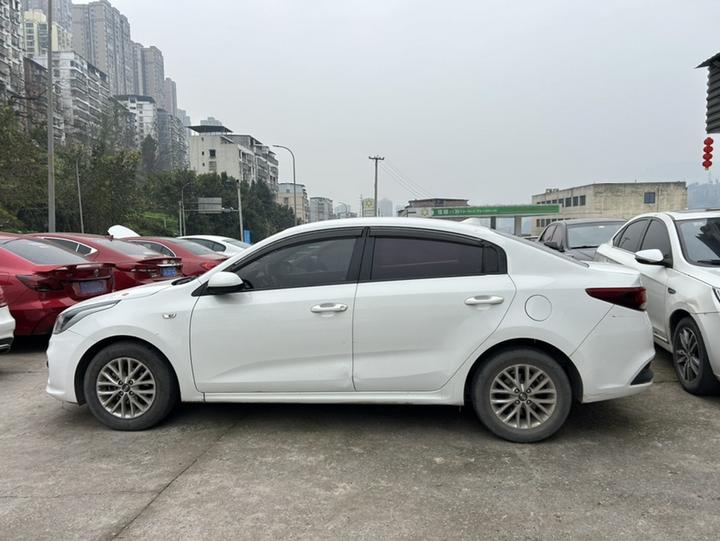 K2 2017 Sedan 1.4L AT GLS photo 4