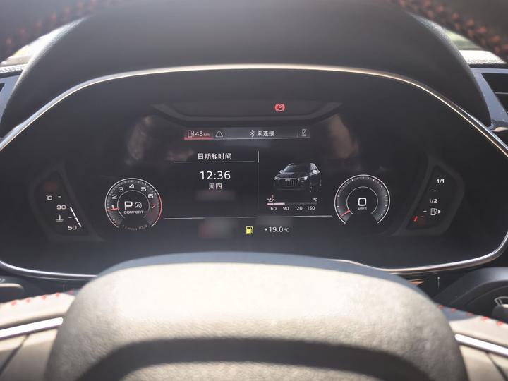 Q3 2022 40 TFSI RS photo 3