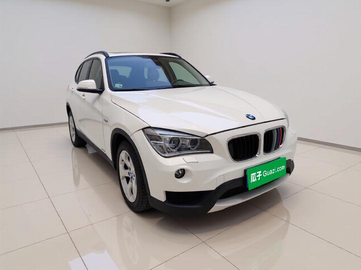 X1 Imported 2012 sDrive18i Luxury photo 3