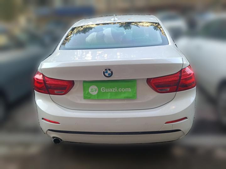 1 Series 2017 118i Sport photo 5