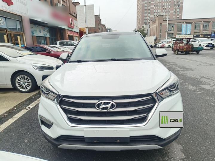 ix25 2017 1.6L AT Smart photo 2