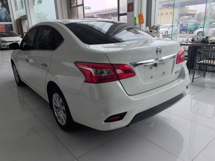 Sylphy 2019 1.6XV CVT Connected Exclusive China V photo 4