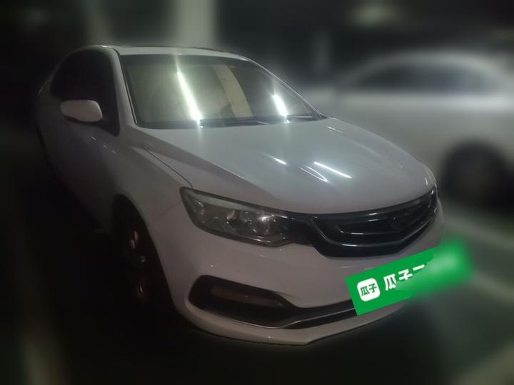 Vision 2018 1.5L AT Premium photo 3