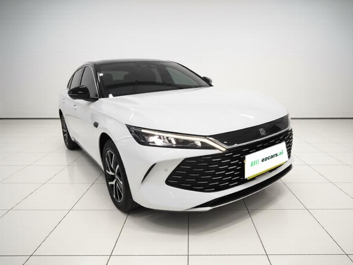 Qin L 2025 DM-i ADAS 120KM photo 3