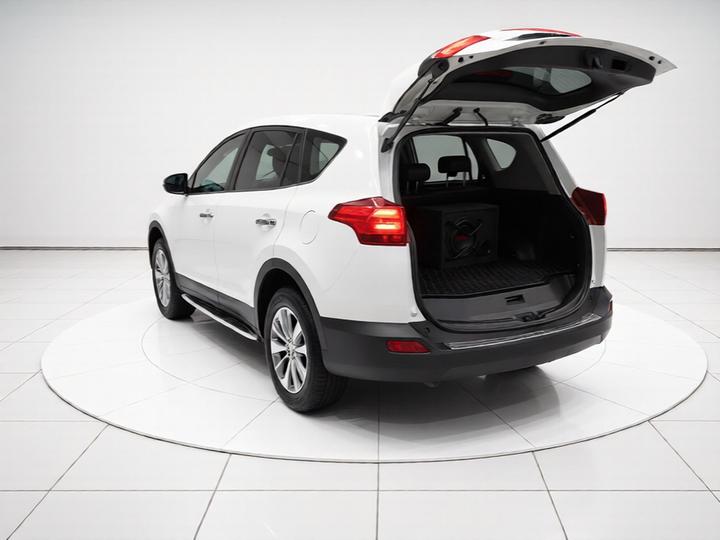 RAV4 2013 2.5L AT AWD Elite photo 4
