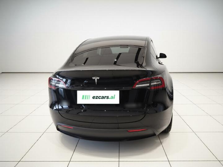 Model Y 2021 Standard Range RWD photo 5