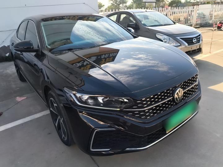 Passat 2025 330TSI Elite photo 3