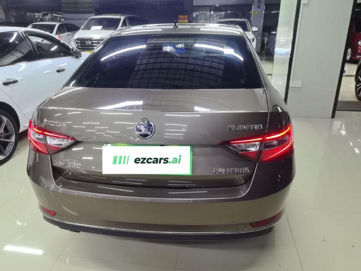 Superb 2016 TSI330 DSG photo 5