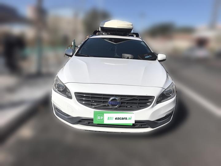 V60 2016 T5 photo 2