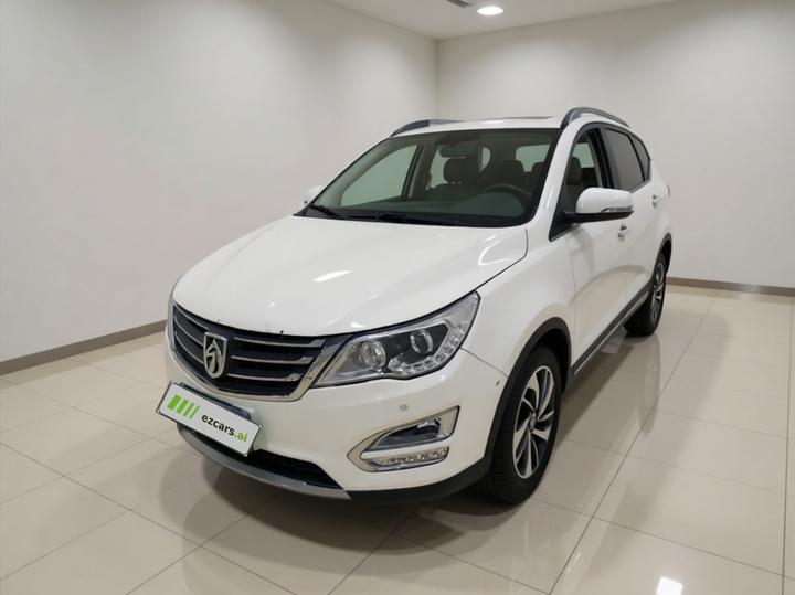 560 2016 1.5T MT Luxury