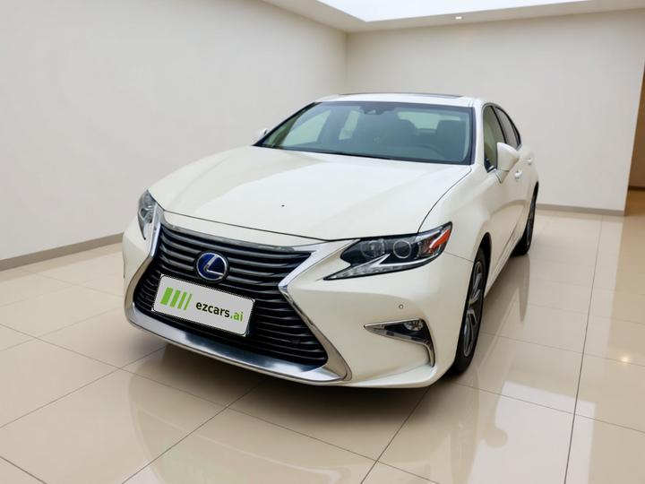 ES 2015 300h Comfort