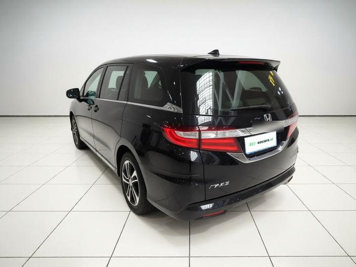 Odyssey 2015 Facelift 2.4L Luxury photo 4