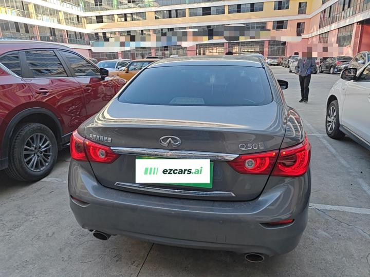 Q50L 2016 2.0T Progressive photo 5