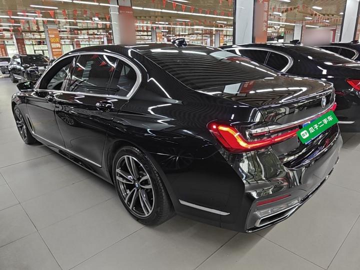 7 Series 2021 730Li M Sport Package photo 4
