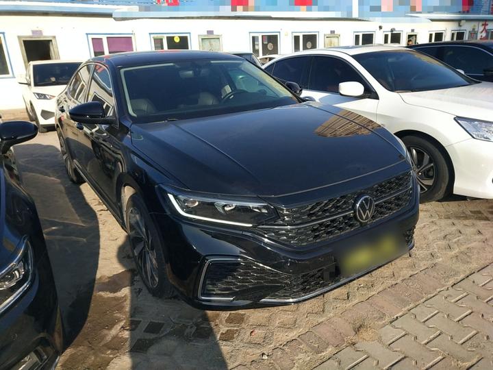 Passat 2023 Facelift 330TSI Elite photo 3