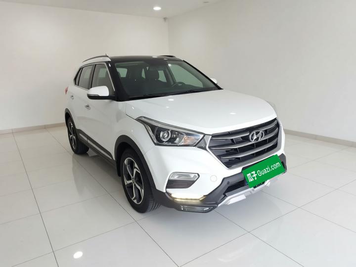 ix25 2017 1.6L AT Smart photo 3