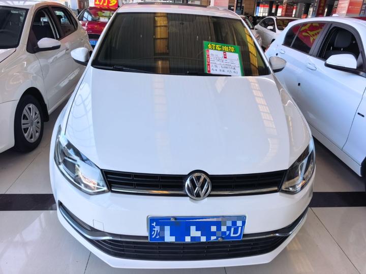 Polo 2016 1.6L AT Comfort photo 2