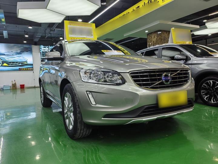 XC60 2016 T5 photo 3