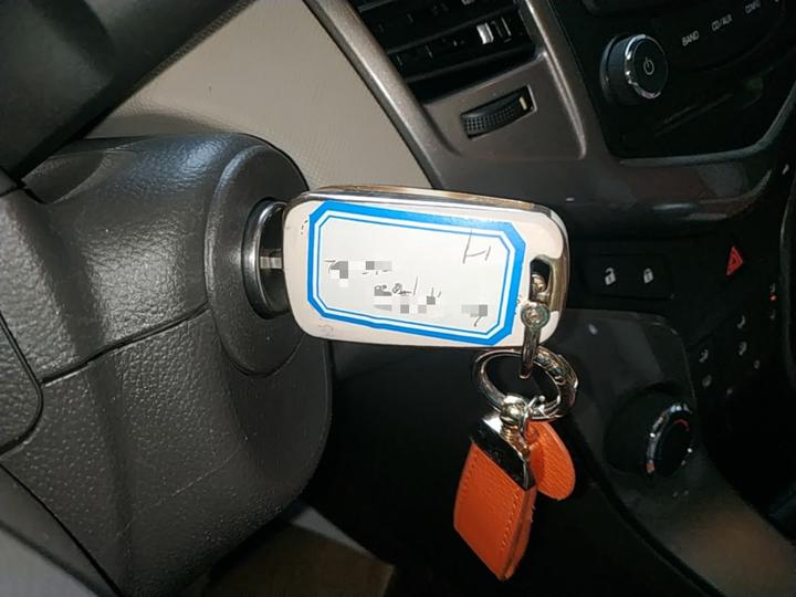 2015 1.5L Classic SE AT photo 8