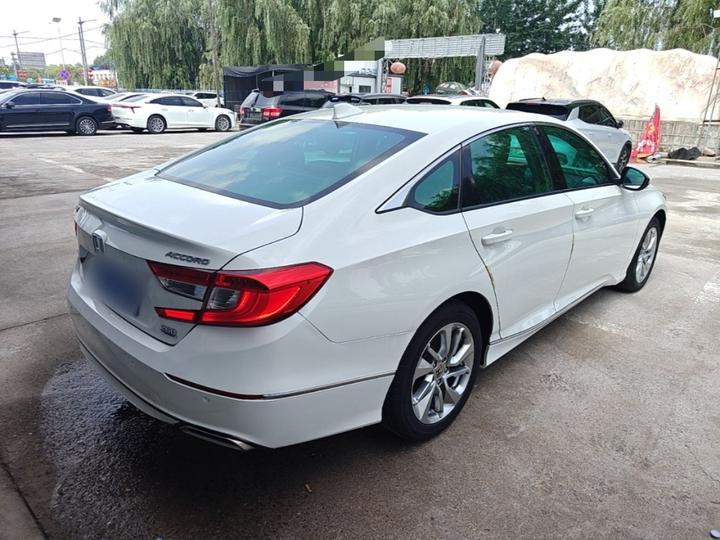 Accord 2018 260TURBO Luxury China VI photo 4