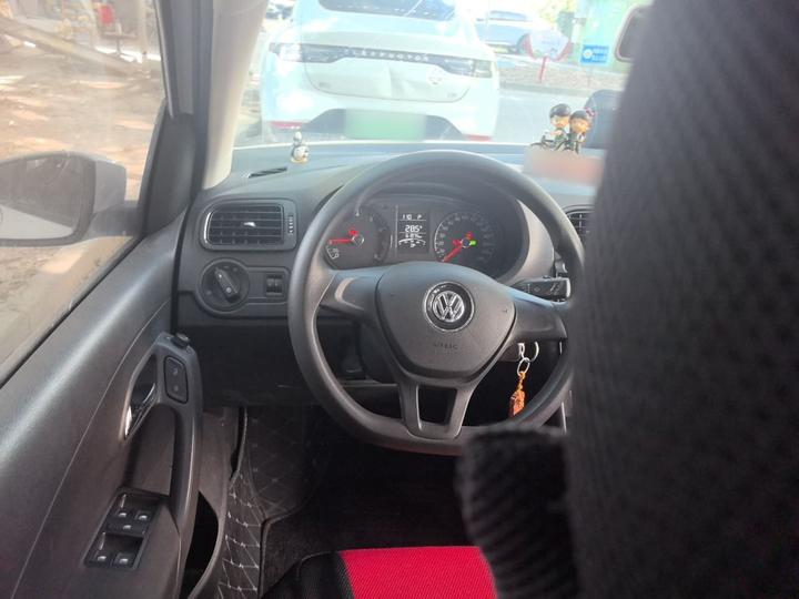 Polo 2016 1.4L AT photo 3