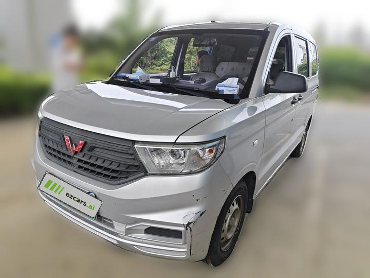 Wuling Hongguang V 2021 1.5L LAR