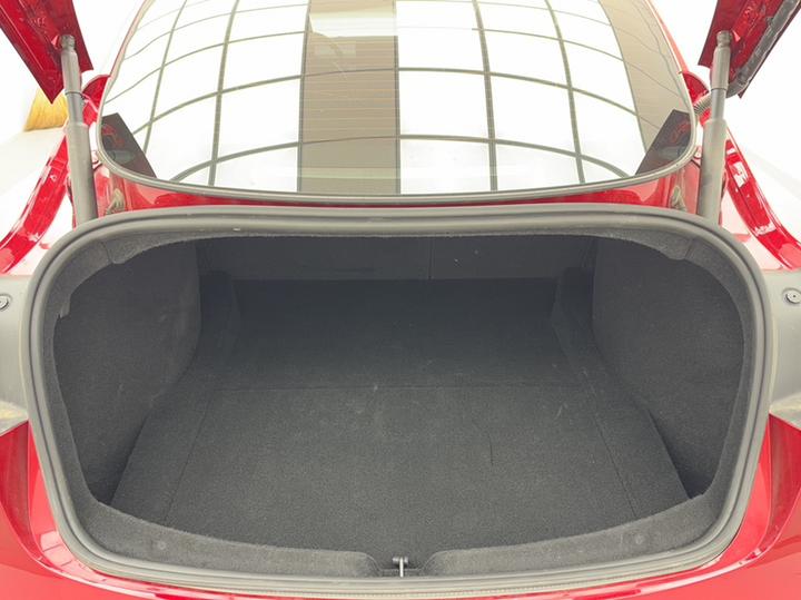 Model 3 2023 RWD photo 8