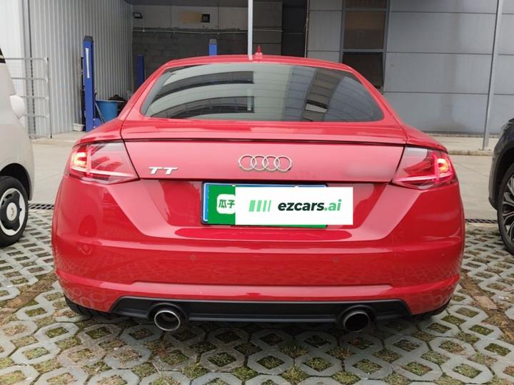 TT 2015 TT Coupe 45 TFSI photo 5